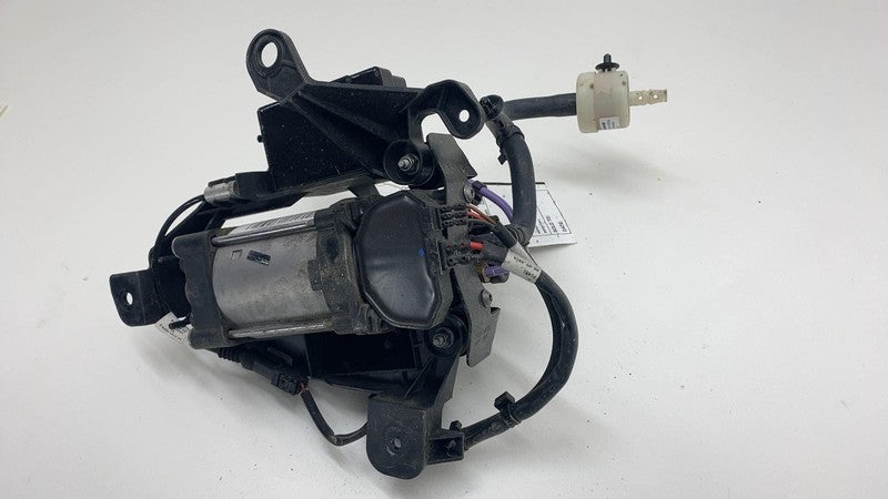 6006403 2012 2013 2014 2015 Tesla Model S MS Air Suspension Compressor Pump w/ Bracket