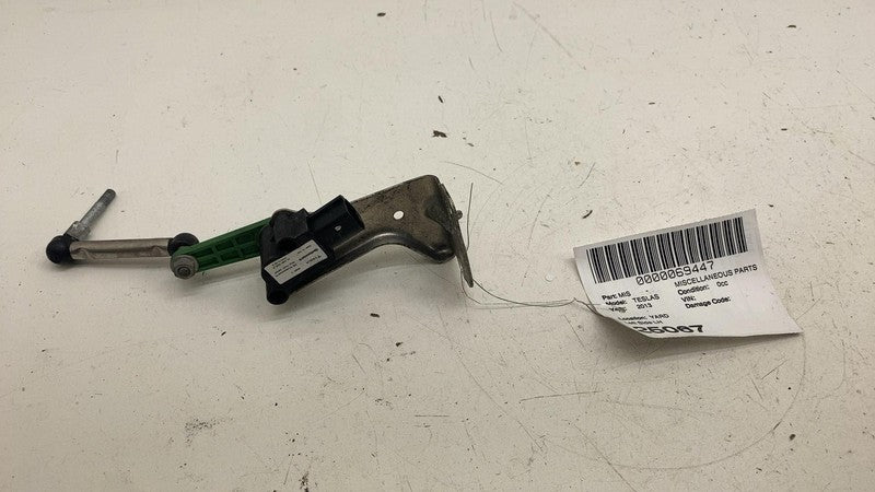 ⭕ 12-15 Tesla Model S Rear Left Air Suspension Ride Height Sensor 1004
