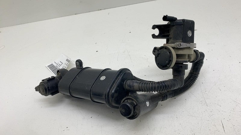 ⭕2014-2021 BMW i3 I01 Fuel Evaporation Charcoal Canister Assembly OEM 