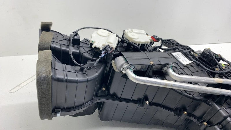 ⭕ 2018-2021 Lincoln Navigator Rear HVAC Heater Blower Housing Box JL14