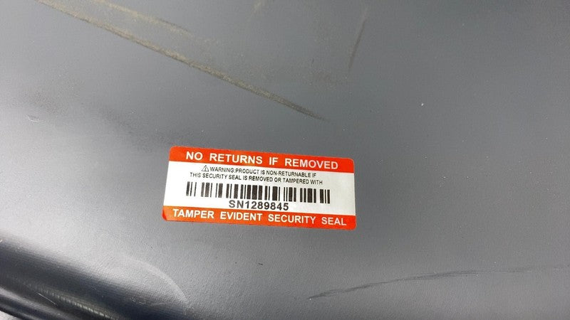 ⭕ 2022 Rivian EDV-700 Amazon Van Passenger Door Step Panel w/ Edge Tri