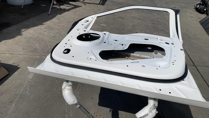 ⭕ 2015-2020 Ford F-150 Crew Cab Front Right Door Shell Panel Lead Foot White OEM