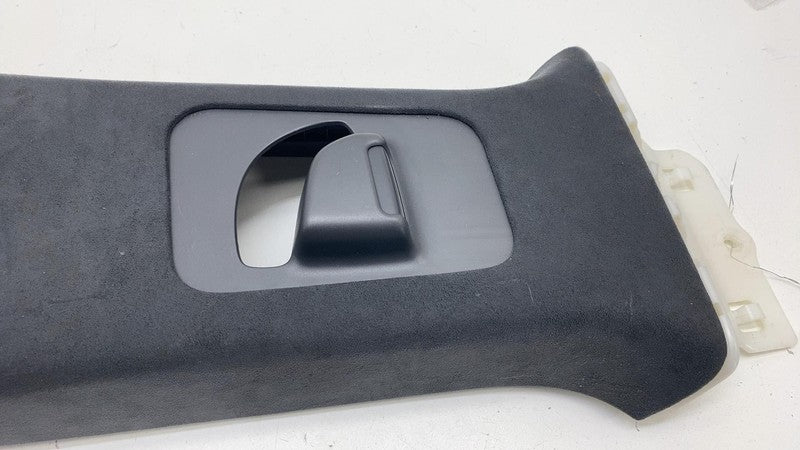 PT00388008 ⭕ 2022-2024 Rivian R1T Right Side Upper B-Pillar Trim Cover Panel RH PT00388008