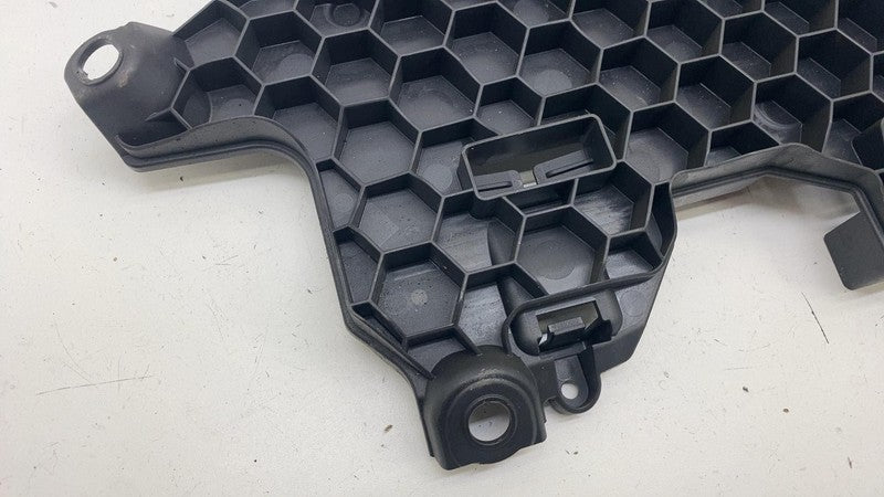 A 297 545 77 00 ⭕ 2022 Mercedes-Benz EQS 450+ Fuse Block Bracket OEM A2975457700