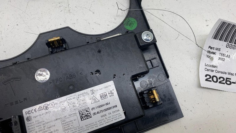 110024100J ⭕ 2017-2023 Model 3 Center Console Security Locking Module w/ Trim 1100241-00-J