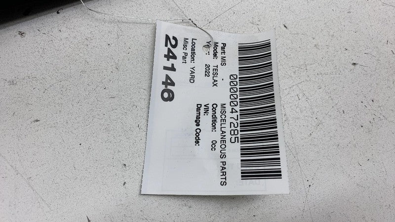 ⭕ 2021-2023 Tesla Model X Front Right Door Lower Sill Scuff Plate Carr