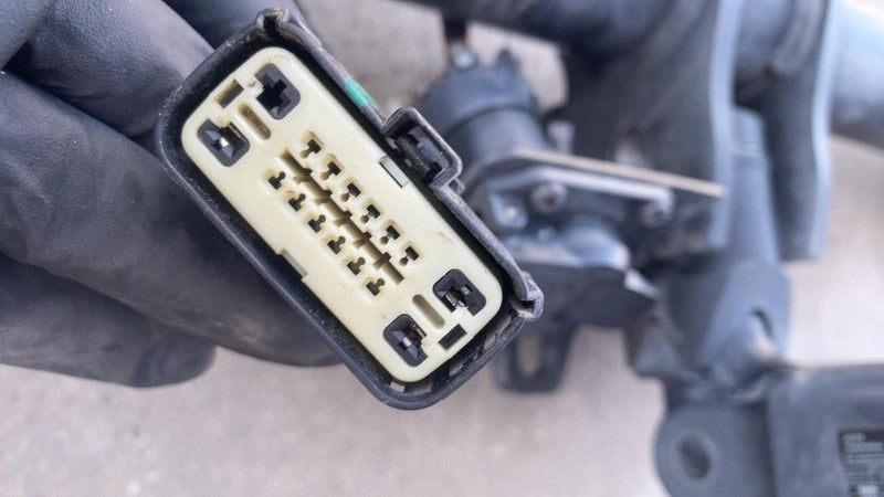 ⭕ 16-20 Model X MX Rear Exterior Tow Trailer Hitch Bar w/ Connector 10