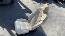 Front Seat TESLA X 22
