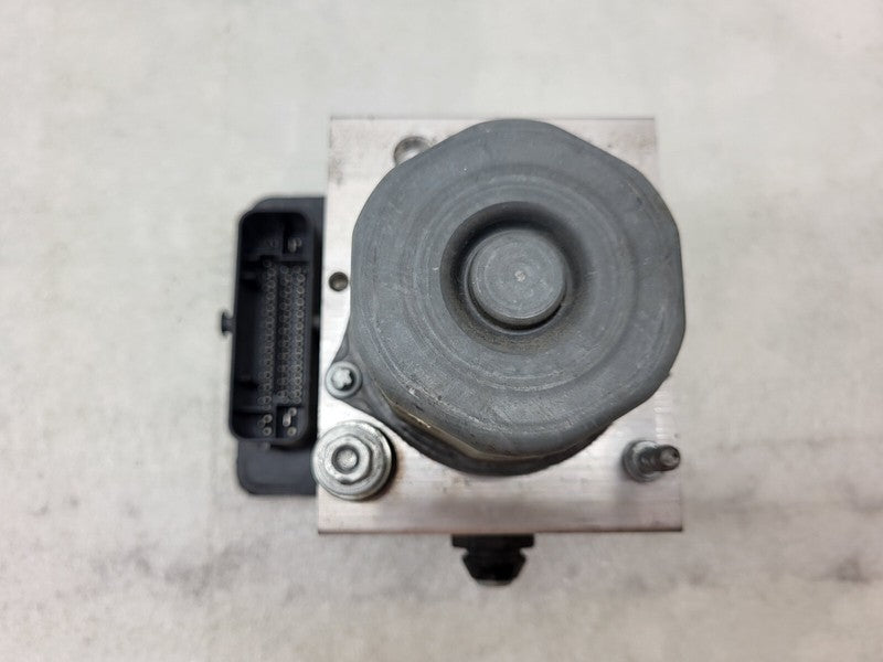 103779700B ⭕ 12-15 Model S Anti-Lock ABS Brake Pump Hydraulic Control Module 1037797-00-B