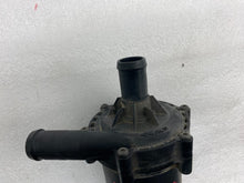 ⭕ 16-20 Model S Front Auxilliary Electric System Coolant Pump OEM 1035348-00-F