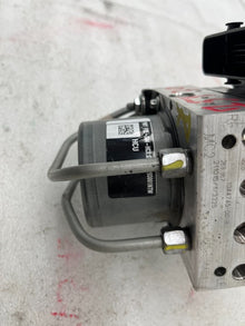 ⭕ 20-24 Tesla Model Y Anti-Lock ABS Brake System Pump Unit Module 1044745-00-B