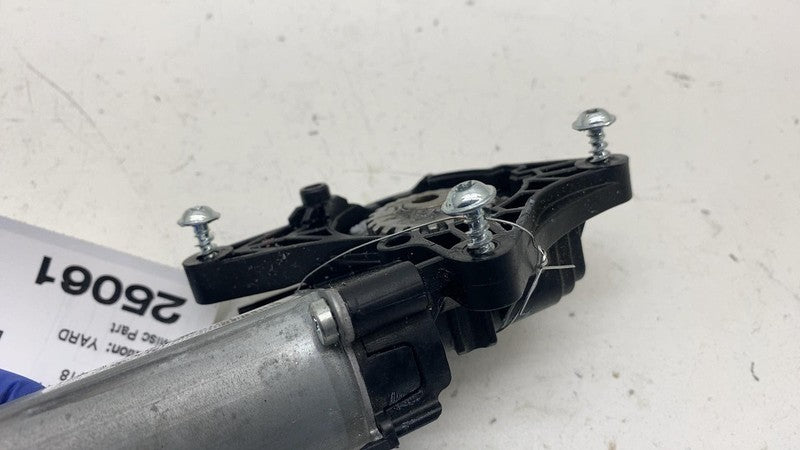 C01840-100 ⭕ 2018 Chrysler Pacifica Brose Front Seat Adjustment Motor Assembly C01840-100
