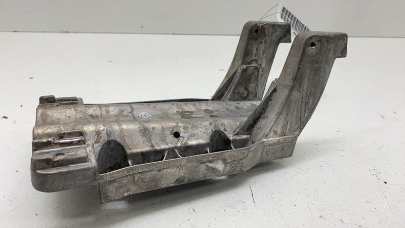 31694190 ⭕ 2021-2023 Polestar 2 Center Console Transmission Tunnel Bracket OEM 31694190