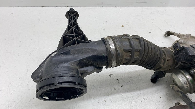 ⭕ 14-24 Maserati Ghibli Right Turbocharger Manifold Air Cleaner Duct I