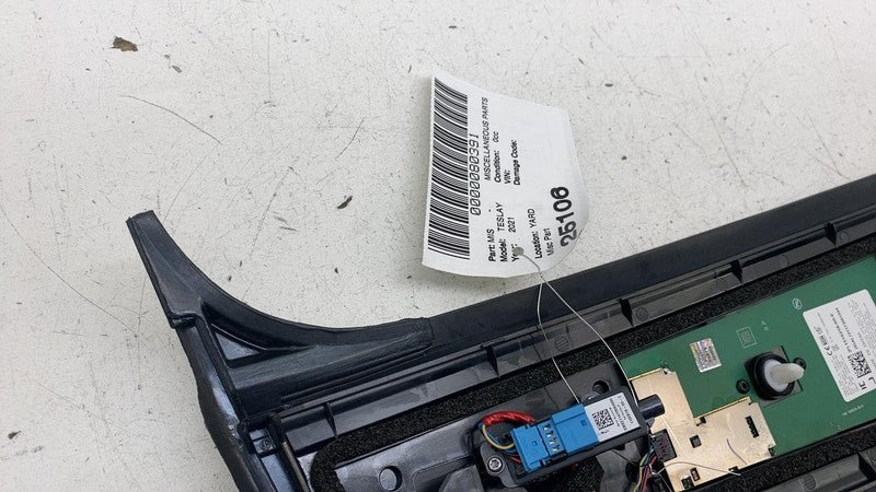 151625800E ⭕ 20-23 Tesla Model Y Passenger Exterior B-Pillar Applique Trim w/ Camera Right