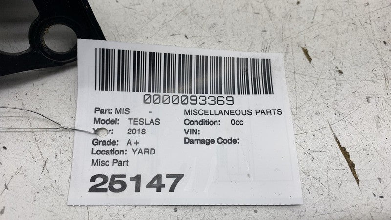 ⭕ 16-20 Model S Front Driver Side Radar Sensor Mount Bracket Left 1128