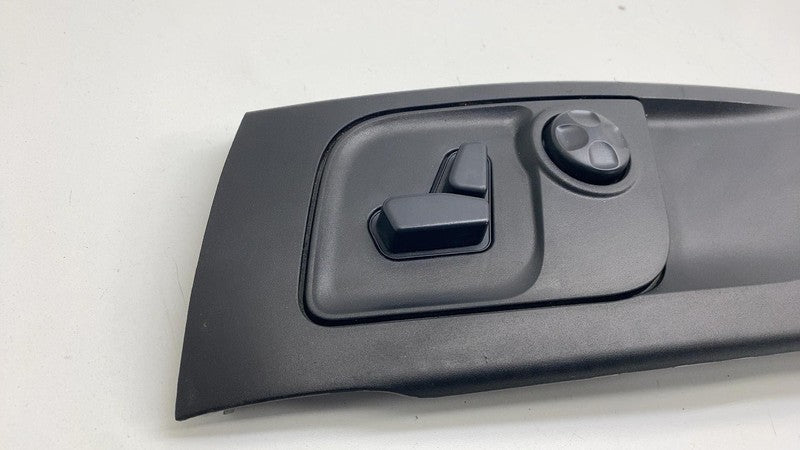 L0334776AA 14-20 Maserati Ghibli Front Left Switch Adjuster Switch w/ Trim Cover L0334776AA