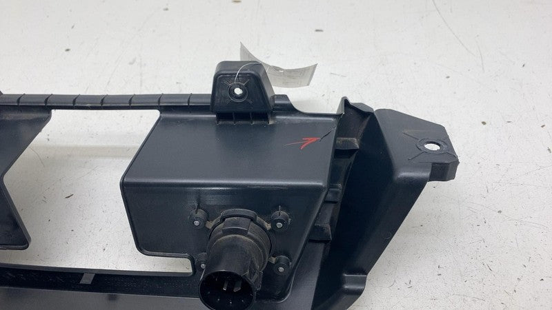 PT00032090-H ⭕ 2025 Rivian R1S Rear Bumper Trailer Trim Tow Hitch Cover Panel PT00032090-H