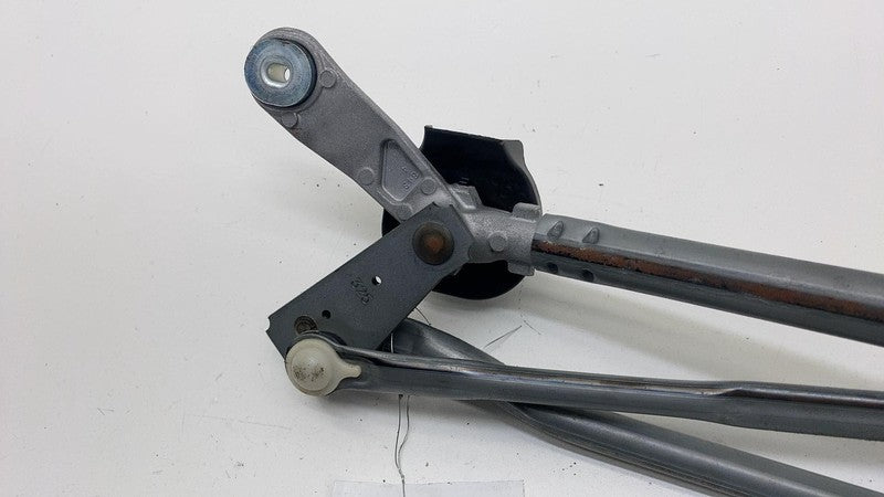 ⭕2018-2022 Toyota CHR Windshield Wiper Transmission Linkage w/ Motor 8