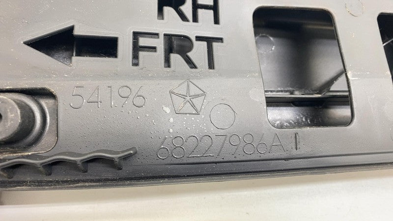 ⭕2017-2024 Chrysler Pacifica Side Roof Rail Rack Luggage Carrier Right