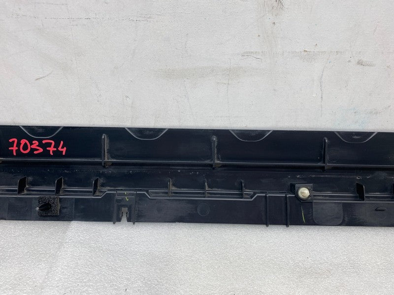1497741 00 B ⭕20-23 Model Y Left Side Skirt Rocker Molding Panel Carrier Bracket 1497741-00-B