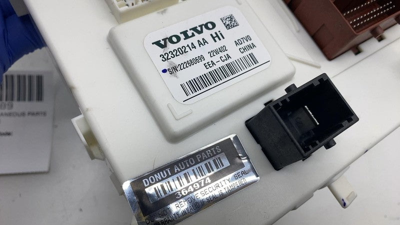 32320214 ⭕ 2021 2022 2023 Polestar 2 Body Computer Control Module BMC Unit 32320214