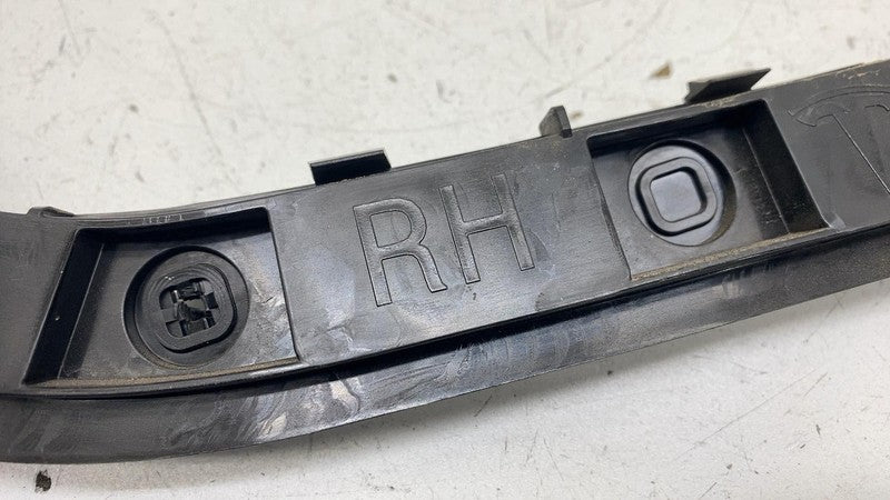 ⭕ 17-23 Model 3 M3 Rear Right Bumper Support Retainer Wing Bracket 108