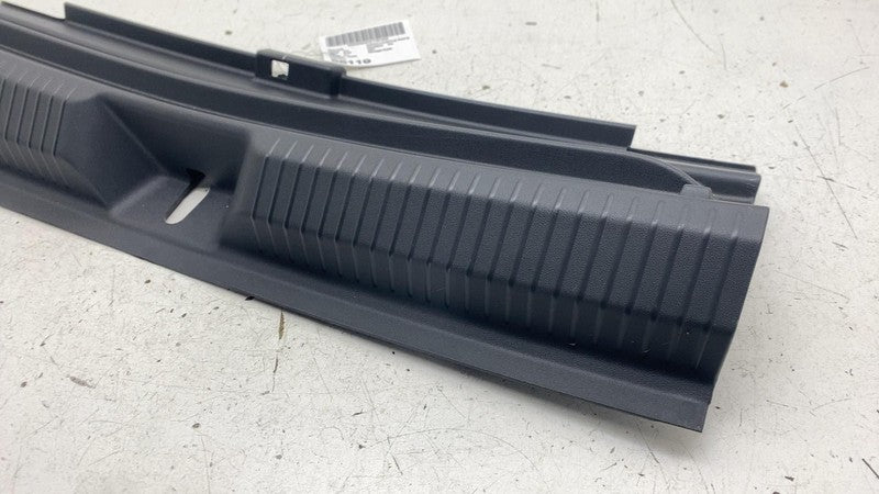 ⭕ 21-25 Volkswagen ID.4 Rear Trunk Latch Liftgate Scuff Plate Panel 11