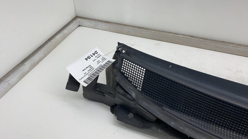 68228471 AF ⭕ 2017-2024 Chrysler Pacifica Front Windshield Cowl Grille Panel Trim 68228471AF