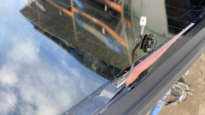 ⭕ 21-23 Model 3 M3 Rear Trunk Panoramic Backlite Glass Back Section 14