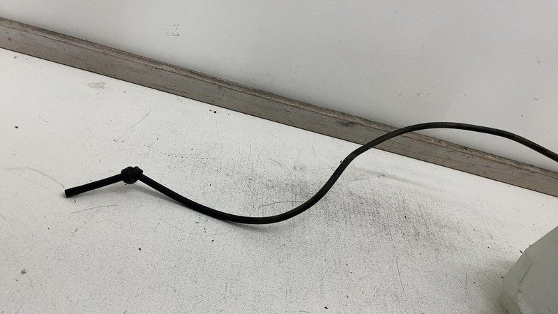 105676700B 2016-2020 Tesla Model X MX Windshield Washer Bottle Reservoir Tank w/ Motor Pump