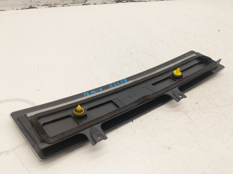 1041358 00 C ⭕ 16-20 Model X Rear Right Exterior C-Pillar Applique Glass Trim RH 1041358-00-C