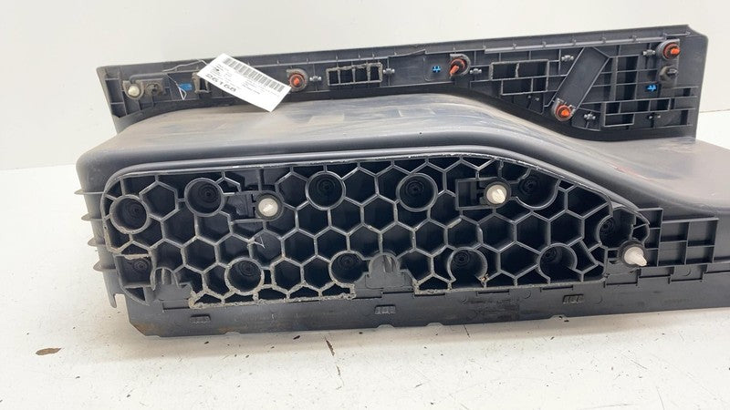 ⭕ 2022 Rivian EDV-700 Amazon Van Passenger Door Step Panel w/ Edge Tri