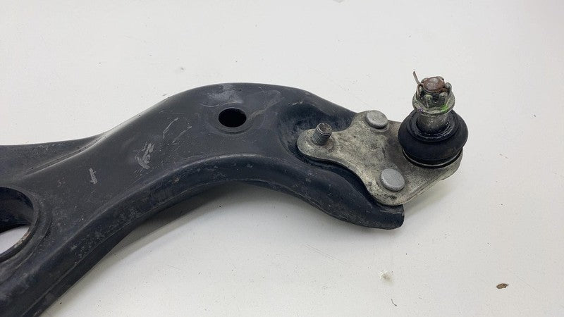 ⭕ 2018-2020 Toyota C-HR Front Passenger Side Lower Control Arm Assembly Right RH