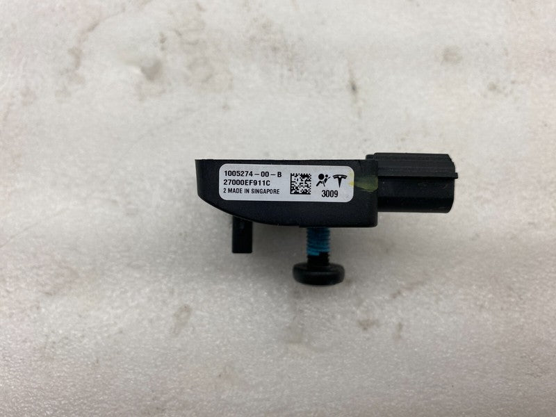 1009017 00 A ⭕ 2012-2015 Tesla Model S C-Pillar Acceleration Impact Sensor (x4) 1009017-00-A