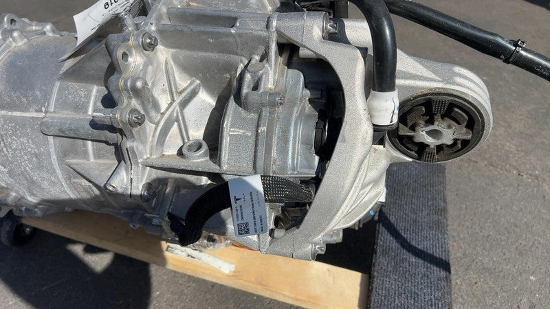 24 25 Tesla Cybertruck Rear Dual Motor / Front Tri-Motor Drive Unit 19